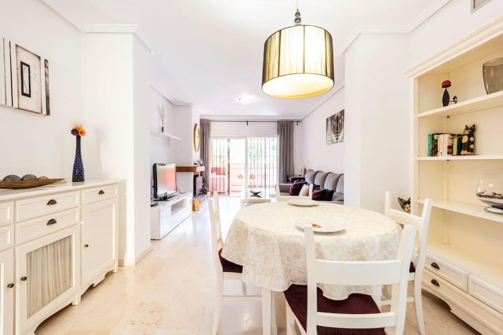 Apartamento En Marbella Guadalmina Primera Linea De Campo De Golf Los Cartujanos エクステリア 写真