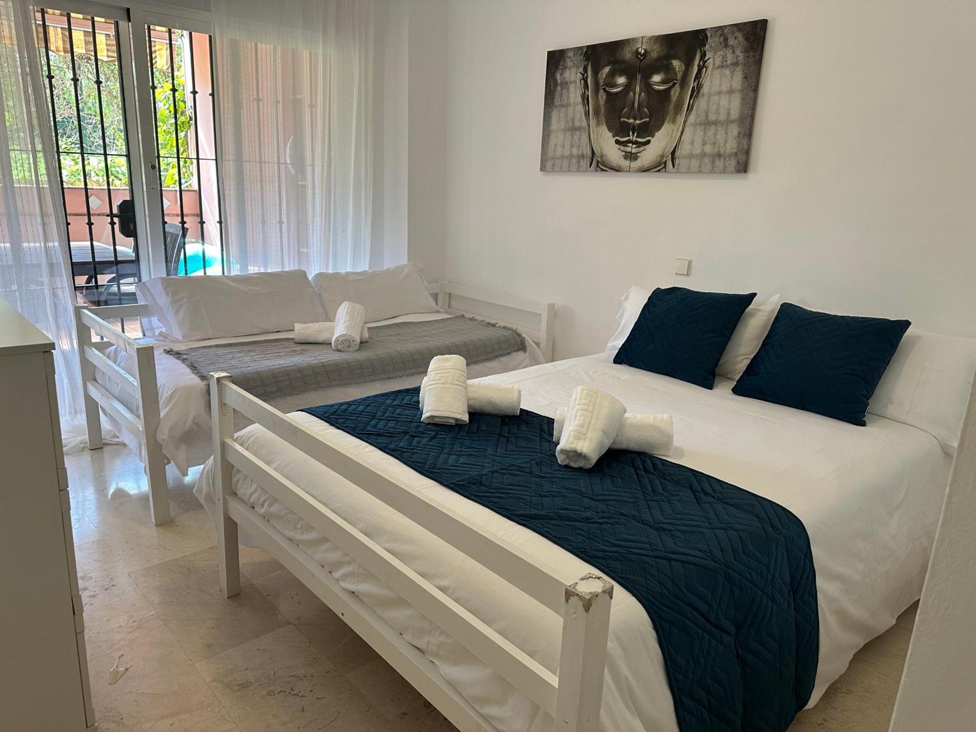Apartamento En Marbella Guadalmina Primera Linea De Campo De Golf Los Cartujanos エクステリア 写真